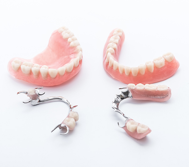Los Angeles Dentures and Partial Dentures
